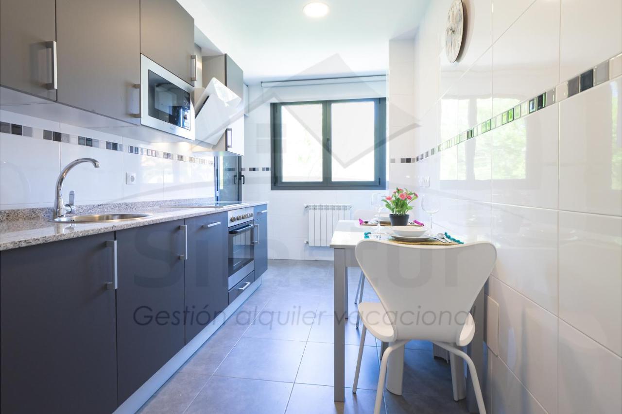 I&I Apartament 리바데세야 외부 사진